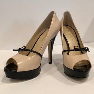 ENZO ANGIOLINI patent leather pump